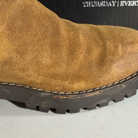 Men\'s Tan Suede Chelsea Boots main image 12